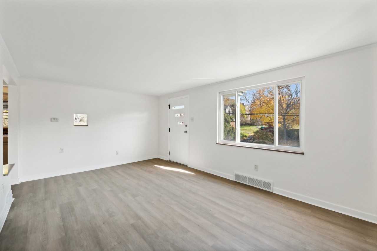 1612 Patterson Ave #1 - Photo 7 of 25