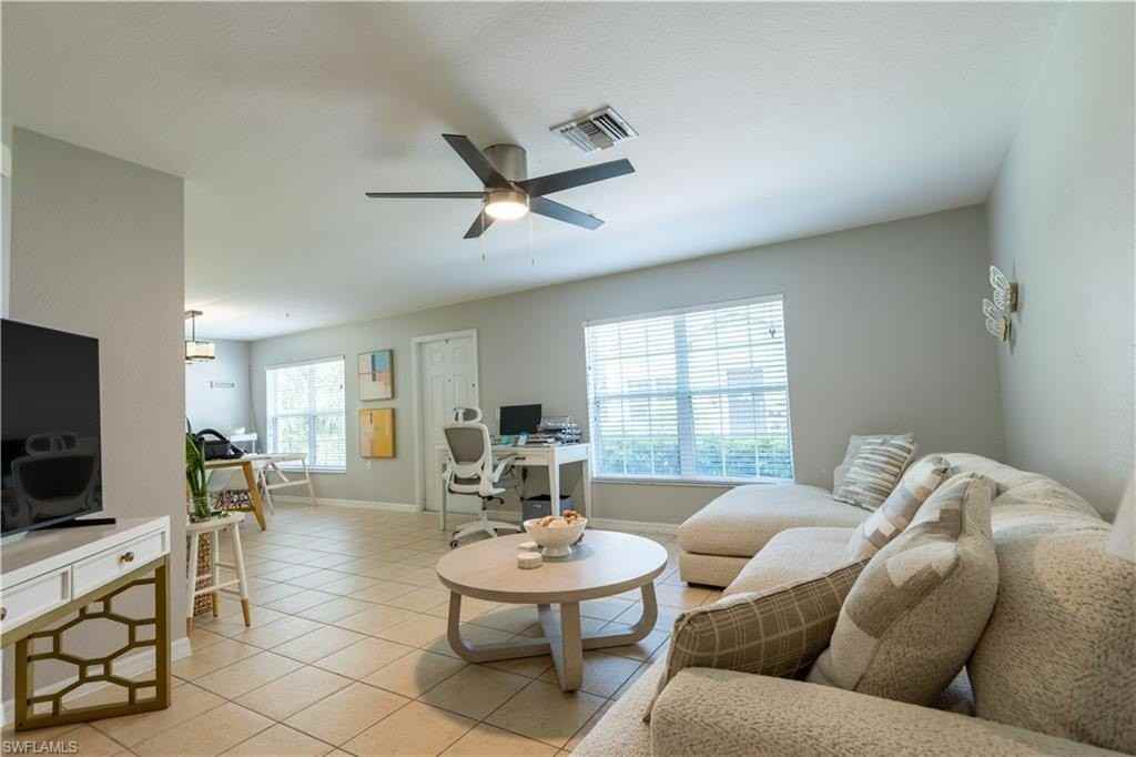 9068 Gervais Cir Apt 210 - Photo 6 of 14