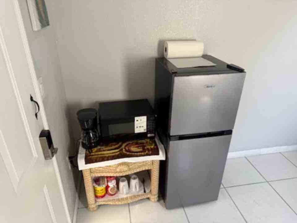 Kimball Ave - Photo 3 of 20