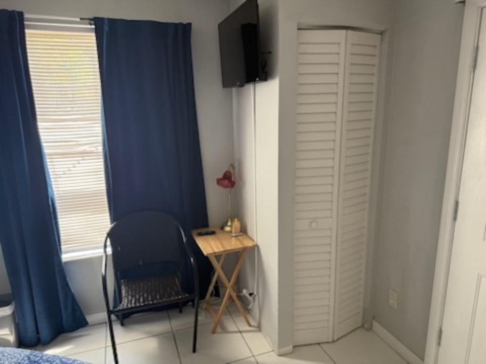 Kimball Ave - Photo 4 of 20