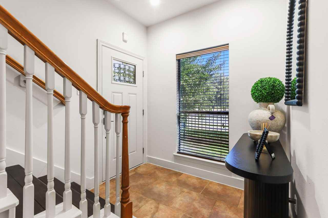 Holman St - Photo 7 of 10