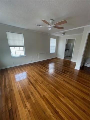 6223 Wadsworth Dr - Photo 4 of 10