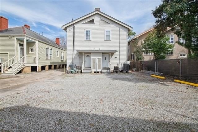 7710 Plum St - Photo 3 of 15