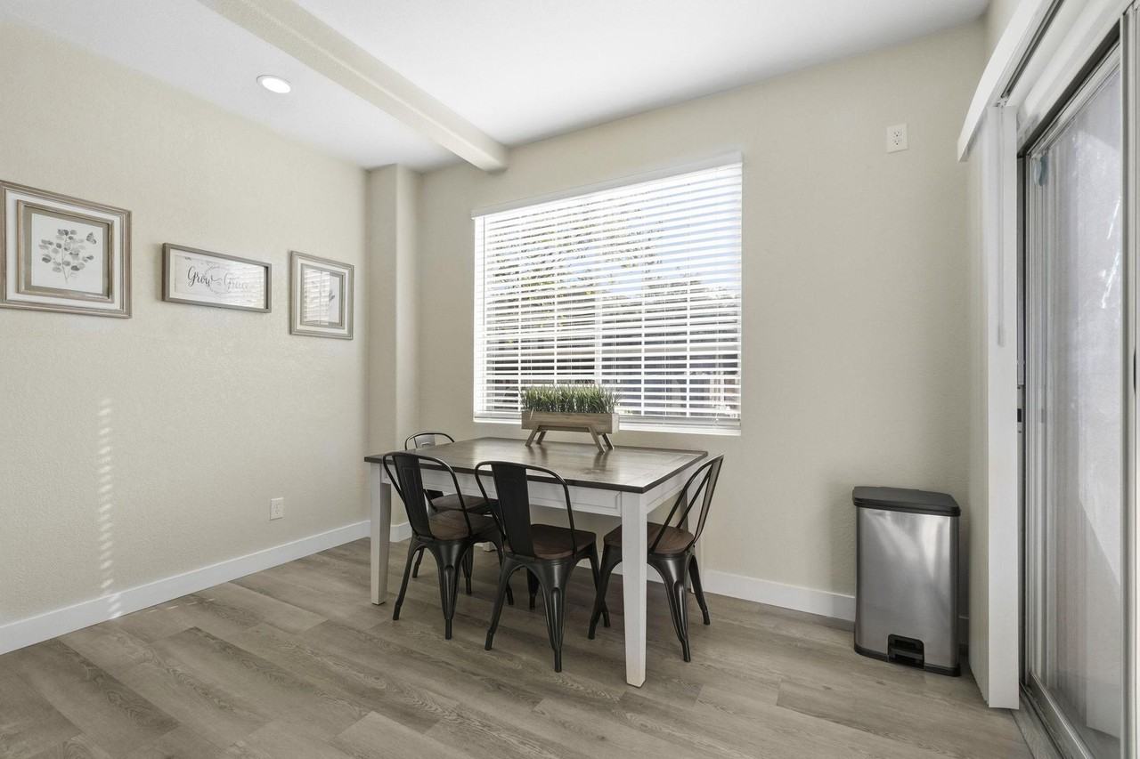 Blackcombe St - Photo 7 of 28