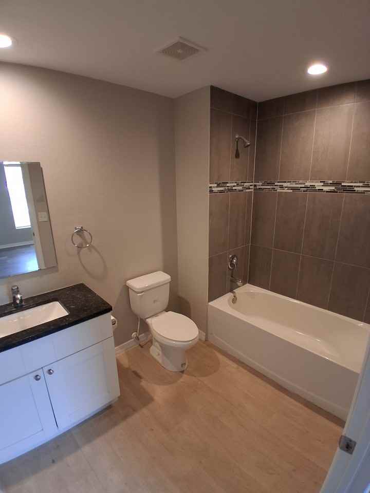 7061 Tide Cir #1 - Photo 7 of 15