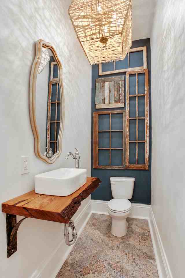 3025 Banks St - Photo 6 of 13