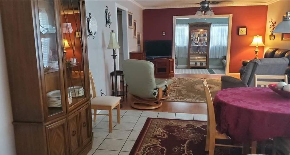 4201 Page Ave - Photo 3 of 14