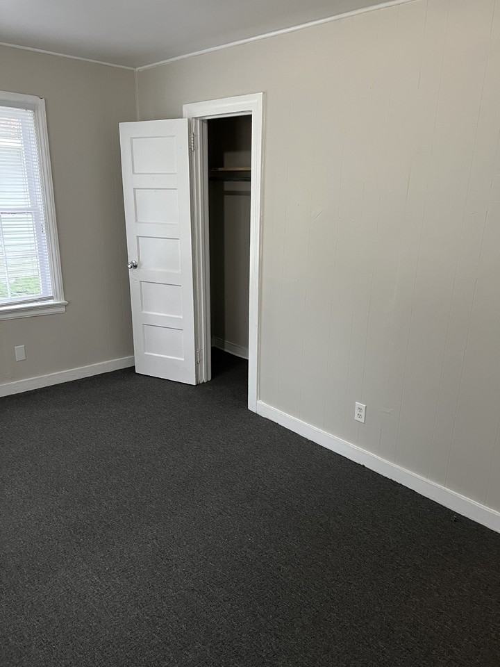 803 3rd Ave - Photo 6 of 10