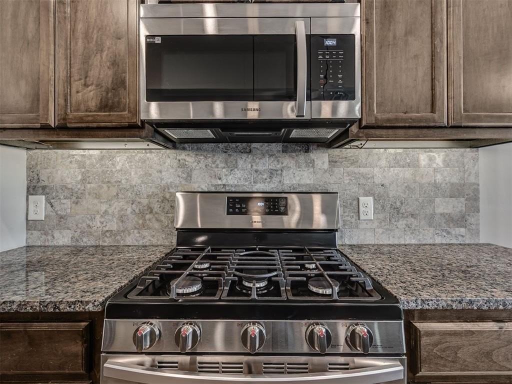 2980 Nw 184th Ter - Photo 5 of 42