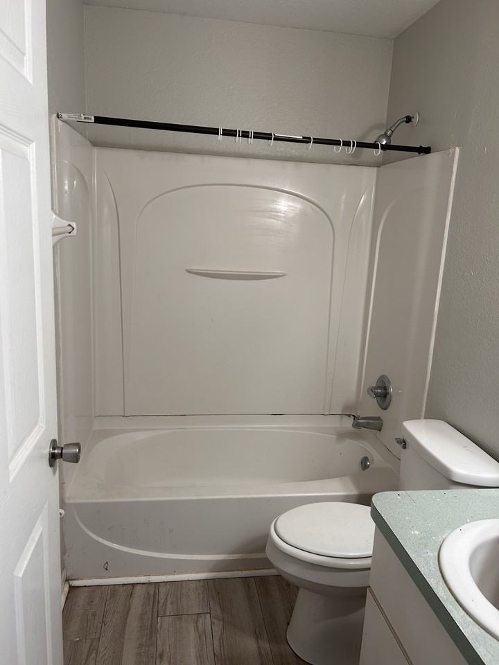 1658 Sw 108th Ln #1 - Photo 3 of 8
