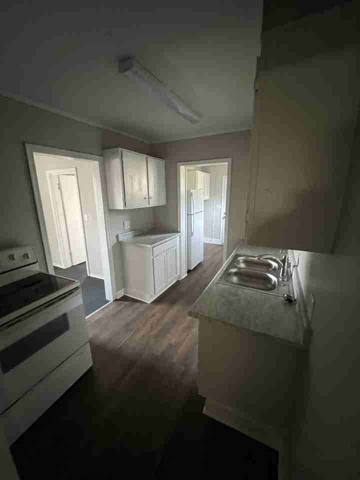 3614 Norwich St - Photo 2 of 11