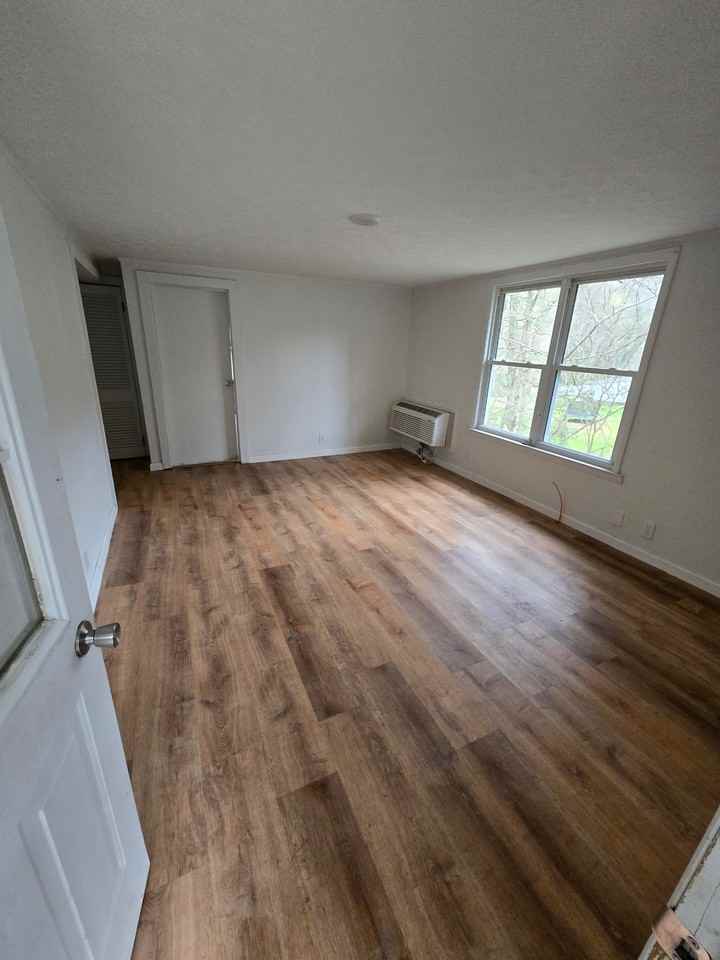 92 Mooney Ln - Photo 7 of 9