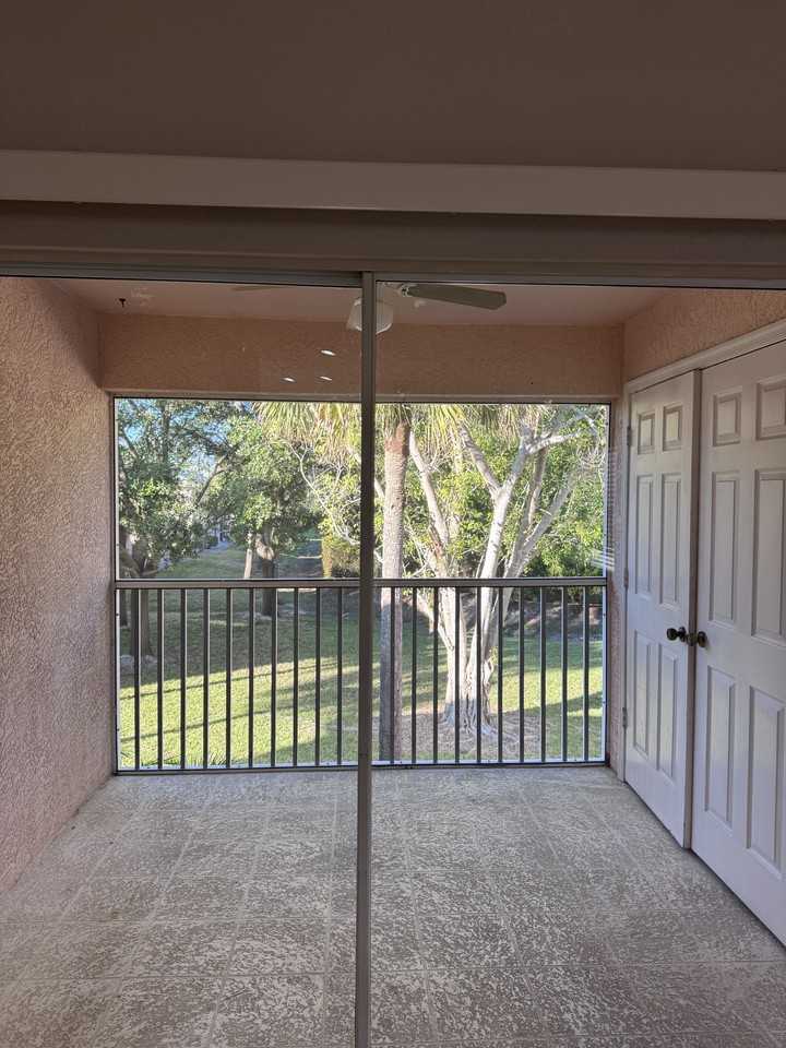 26729 Little John Ct - Photo 7 of 18