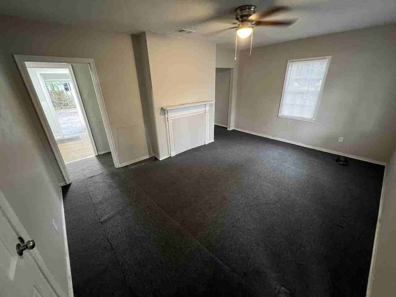 3602 Norwich St - Photo 5 of 12