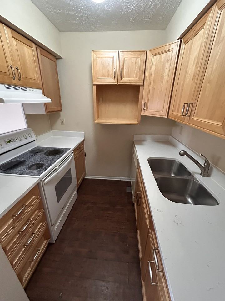 5175 Se 31st St #D - Photo 5 of 13