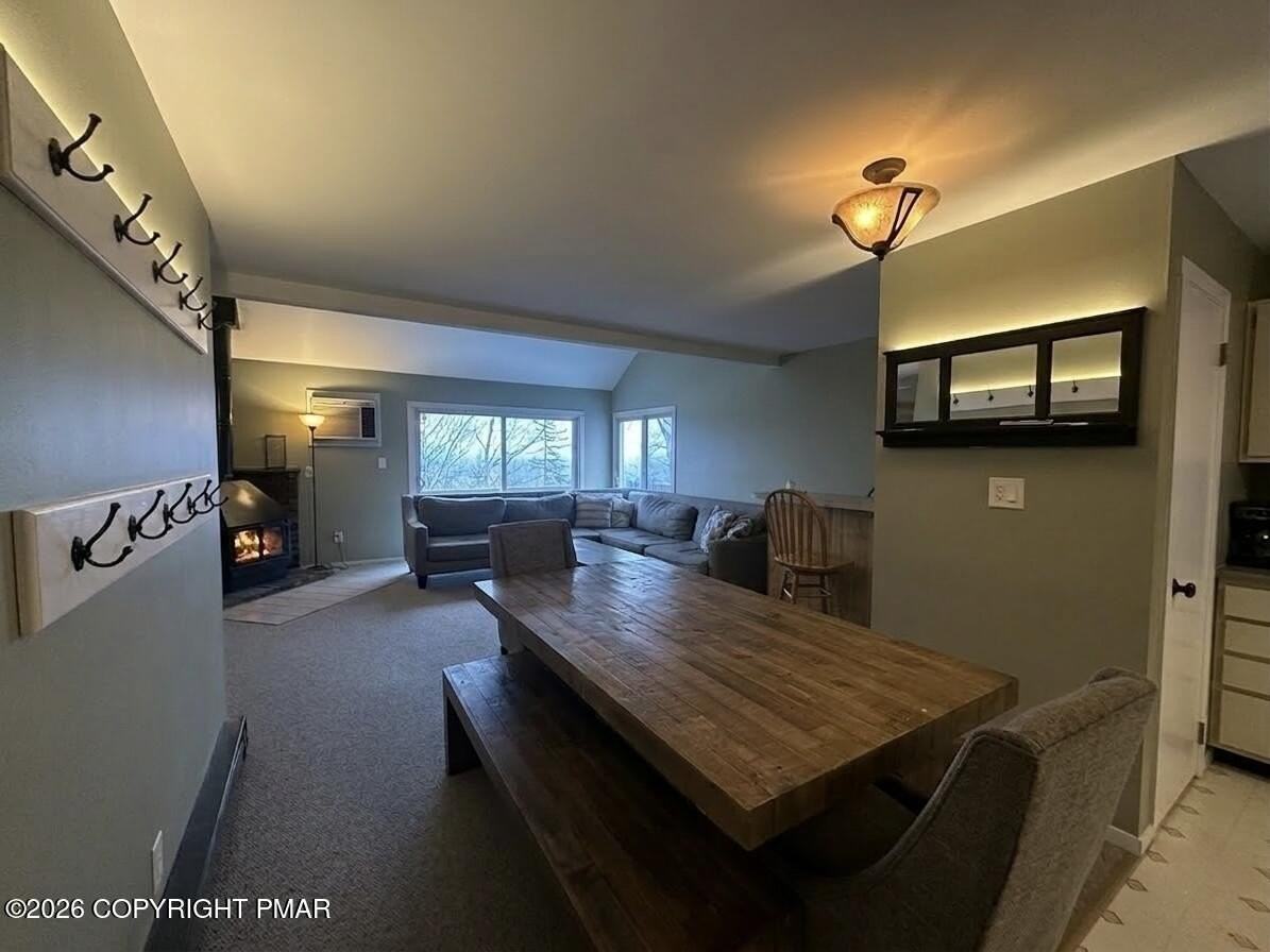 186 Sunbird Way - Photo 6 of 16