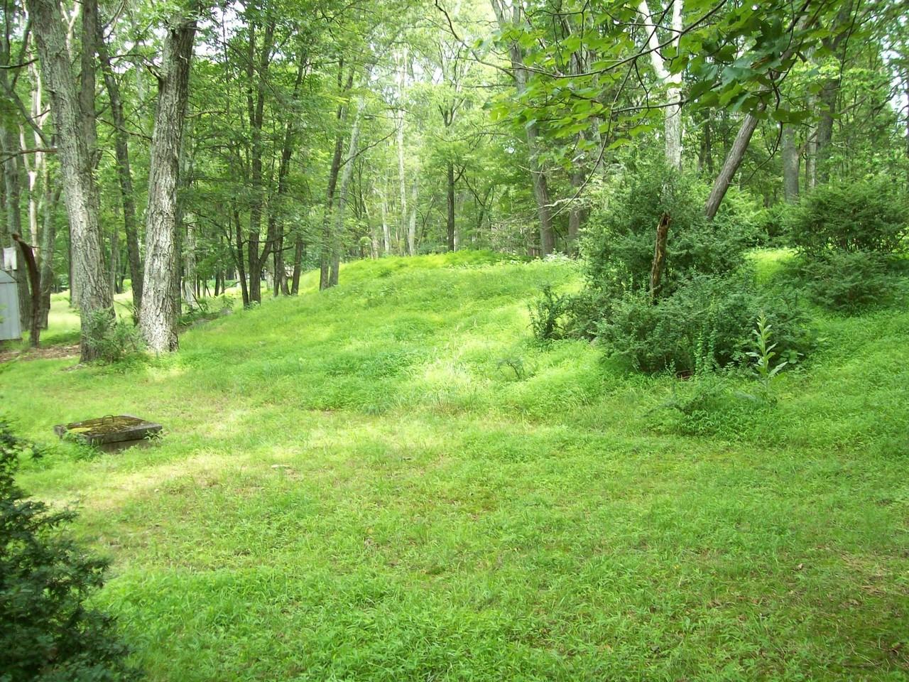 139 Davis Cir - Photo 6 of 23