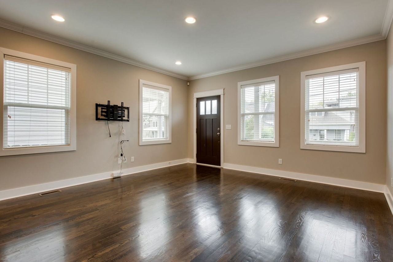 1726 4th Ave N - Photo 6 of 27