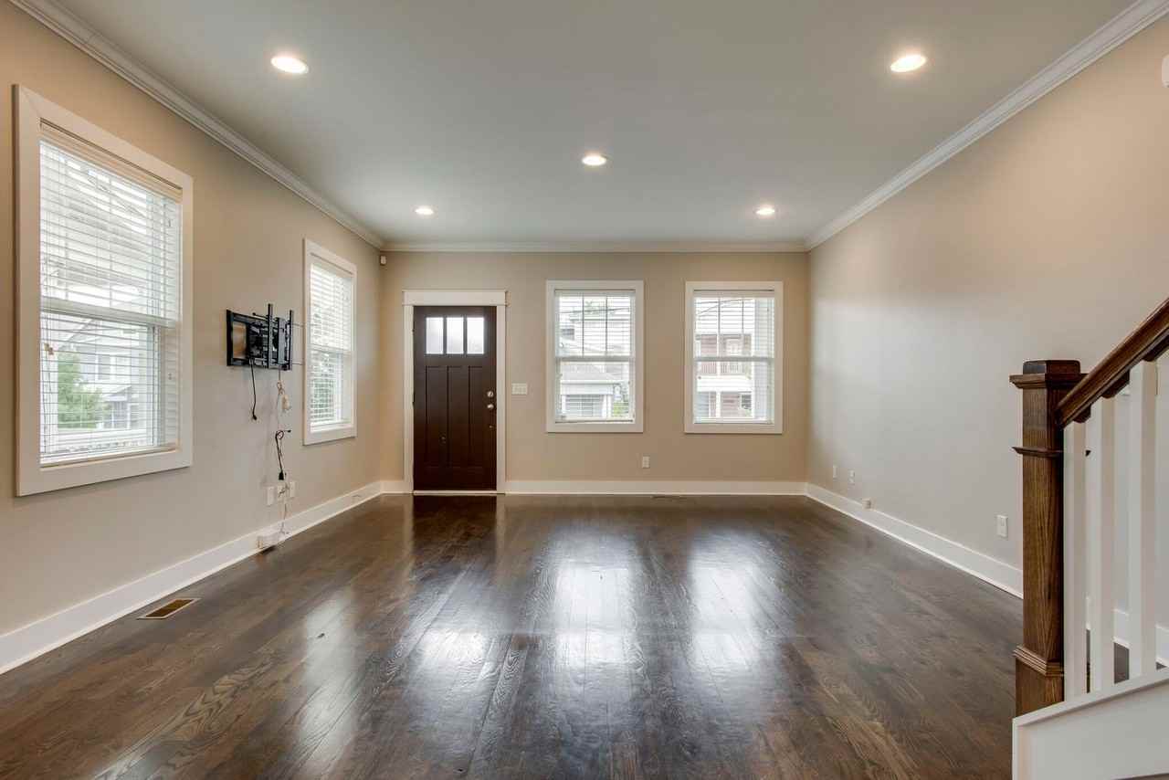 1726 4th Ave N - Photo 7 of 27