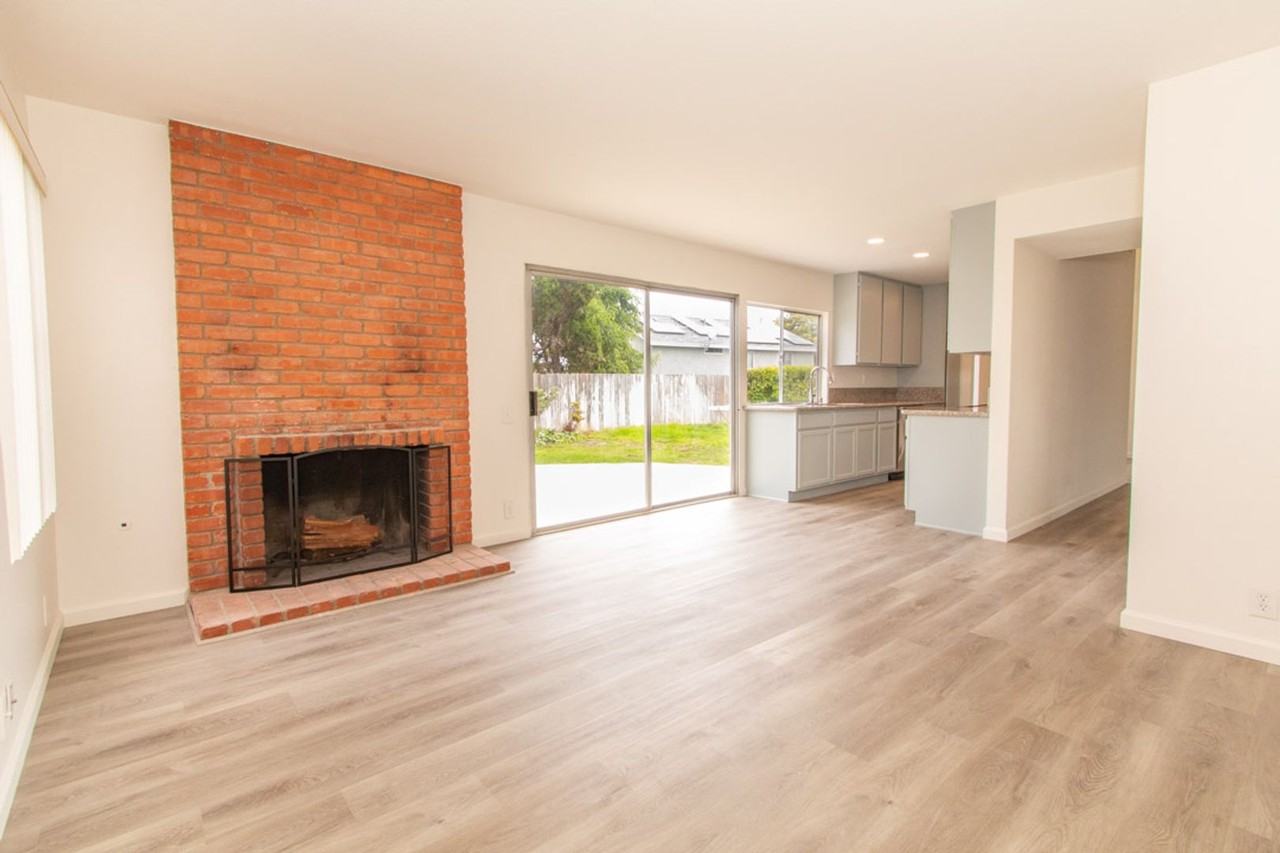 726 Kings Cross Ct - Photo 5 of 24