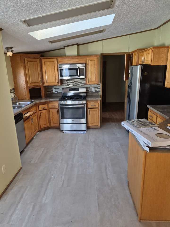 134 Paddock Cir #1 - Photo 2 of 13