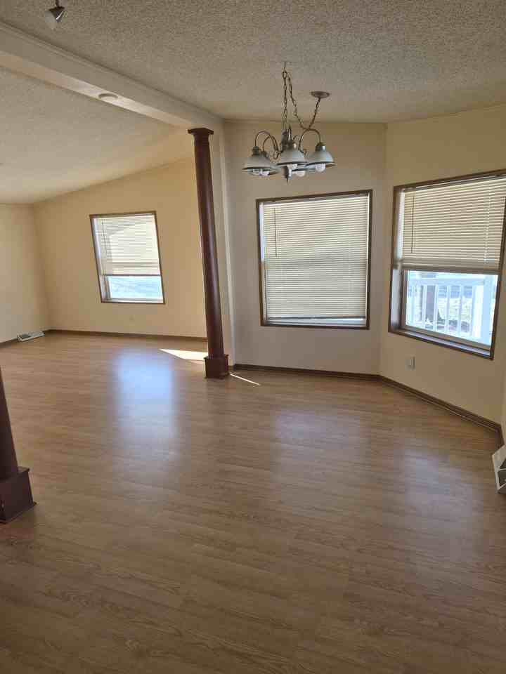 134 Paddock Cir #1 - Photo 3 of 13