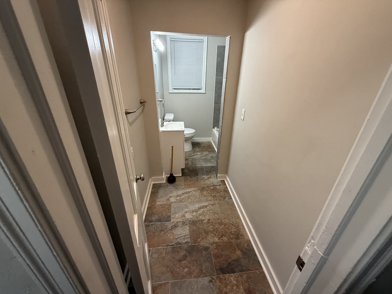 3605 Emanuel Ave - Photo 2 of 14