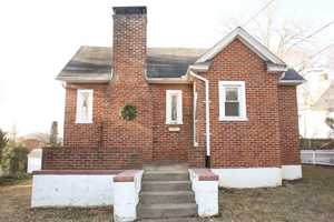 featured image of 119 Observatory Ave