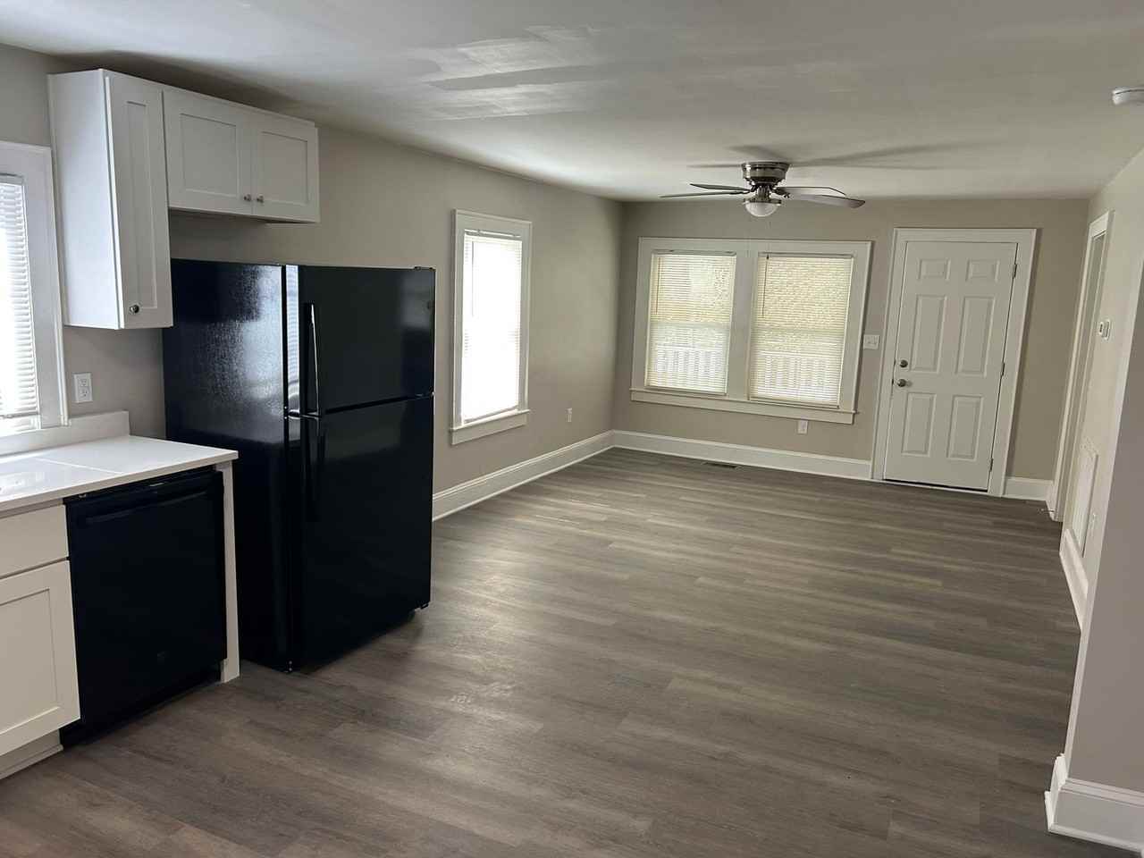 4151 Sheraton St - Photo 4 of 11