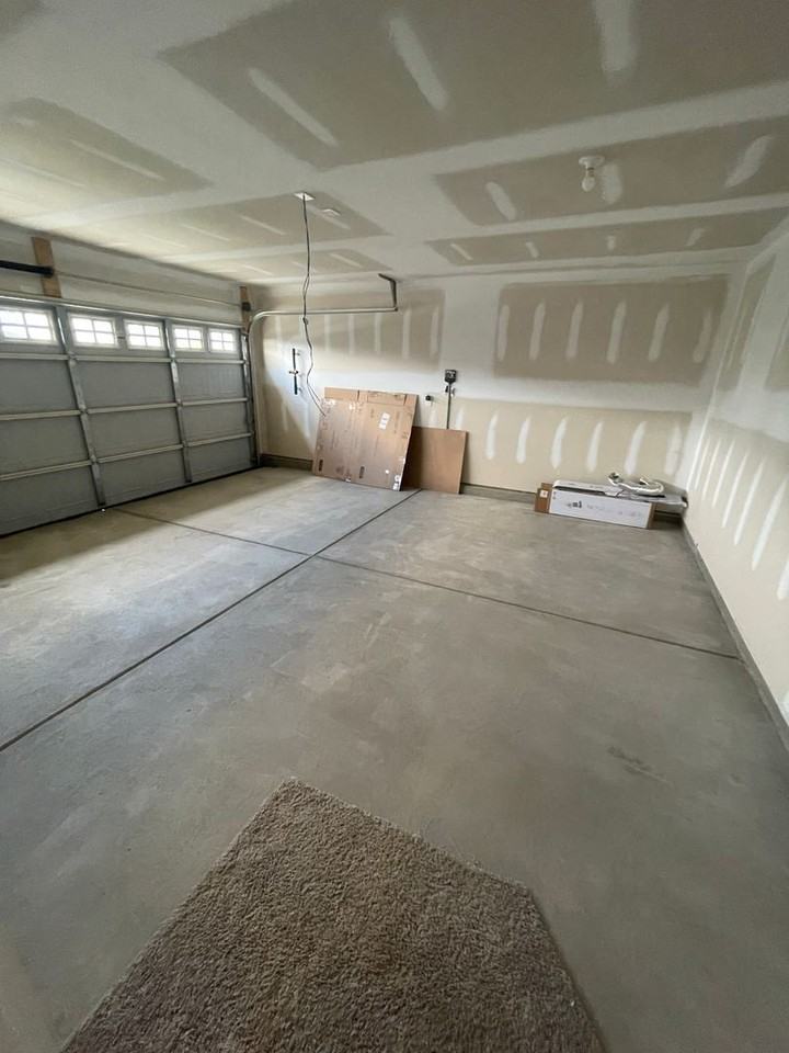 2237 Trakand Dr - Photo 3 of 22