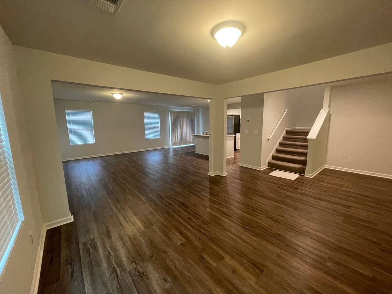 2237 Trakand Dr - Photo 6 of 22