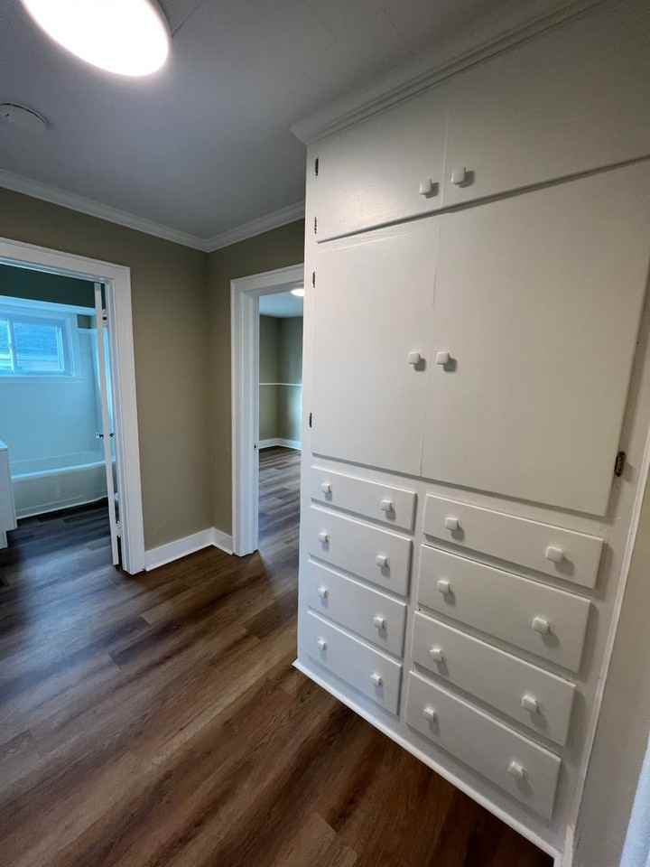 1203 S 2nd St - Photo 6 of 10