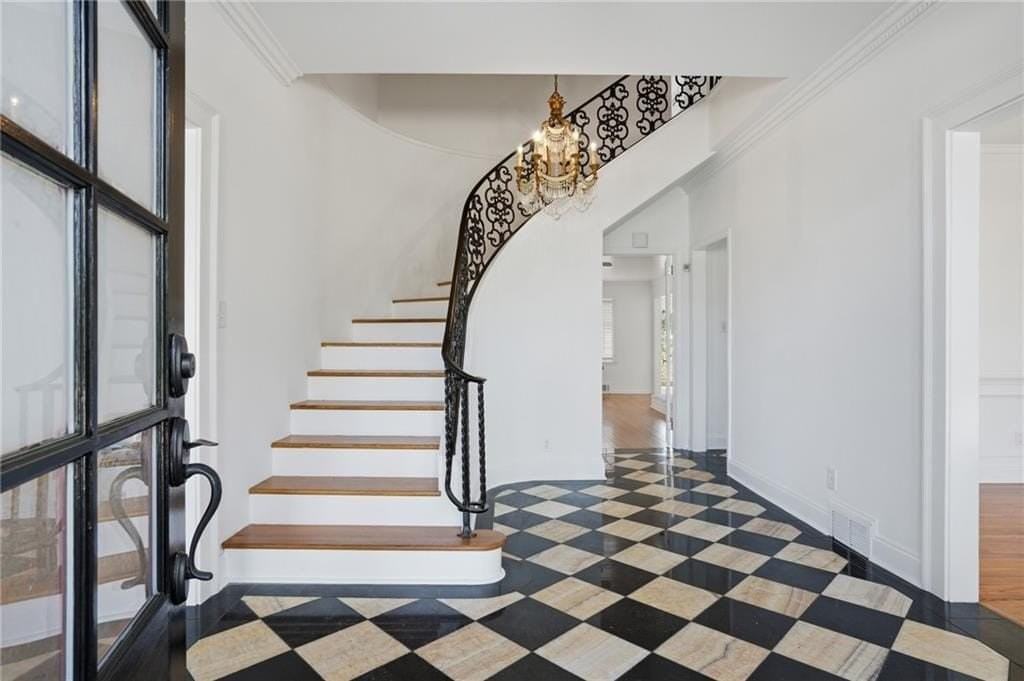 1190 W Paces Ferry Rd Nw - Photo 3 of 25