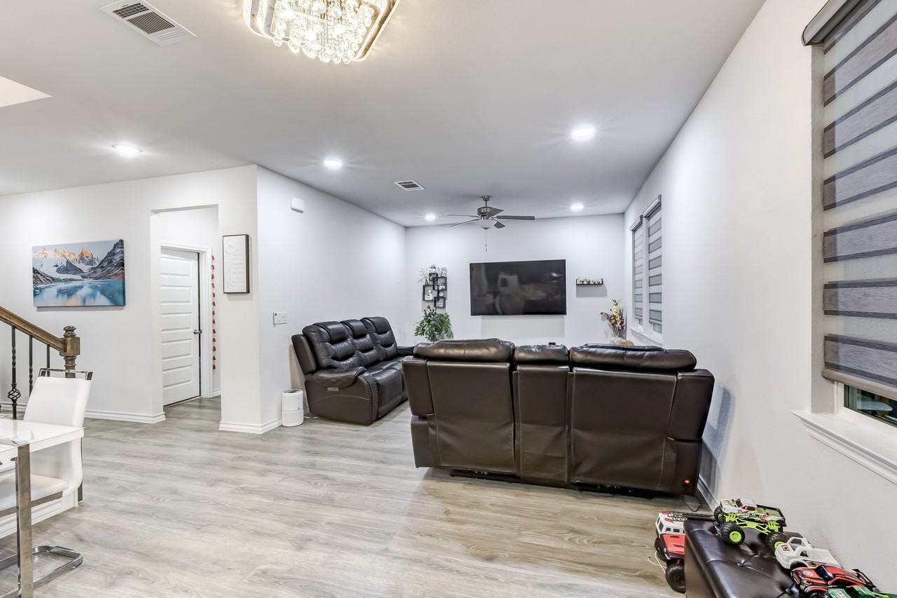 149 Andesite Trl - Photo 6 of 47