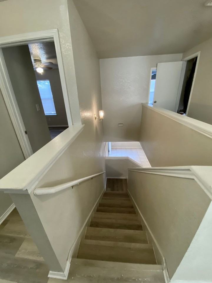 415 Allendale Oak - Photo 7 of 16