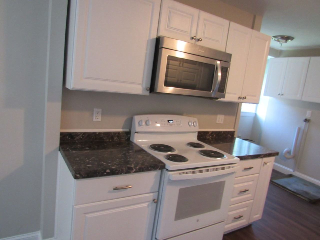 19 Chapman St - Photo 2 of 21