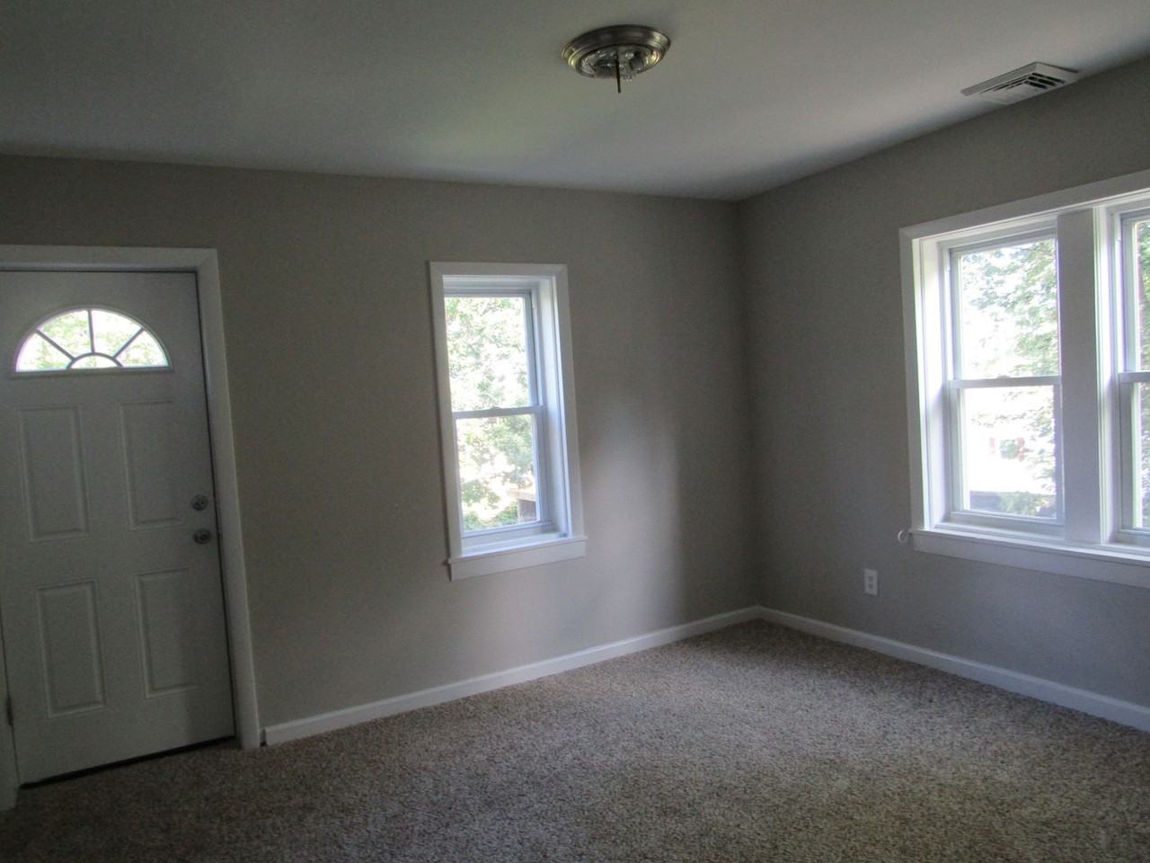 19 Chapman St - Photo 7 of 21