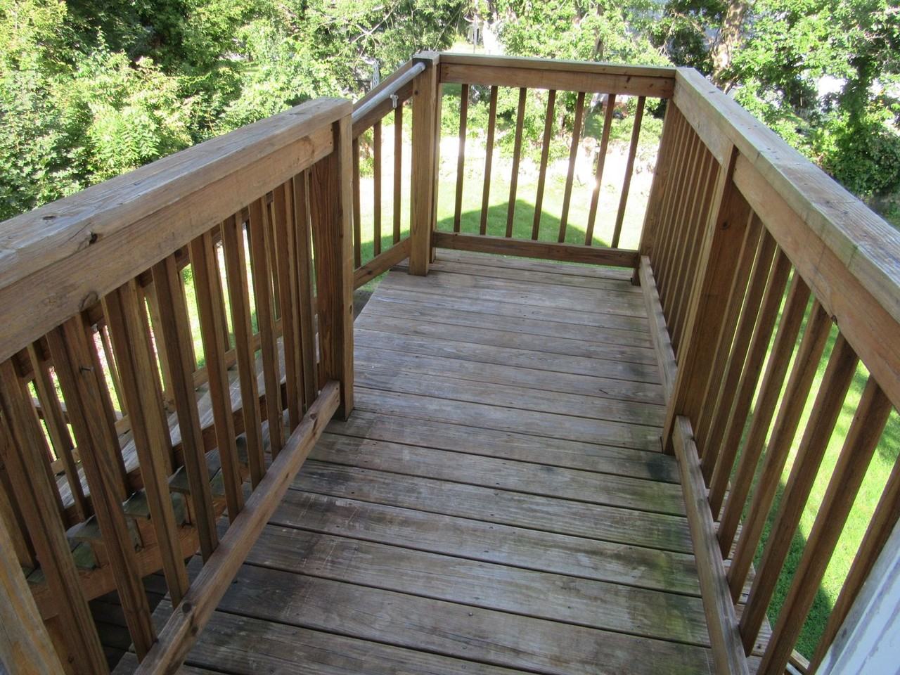 19 Chapman St - Photo 2 of 36