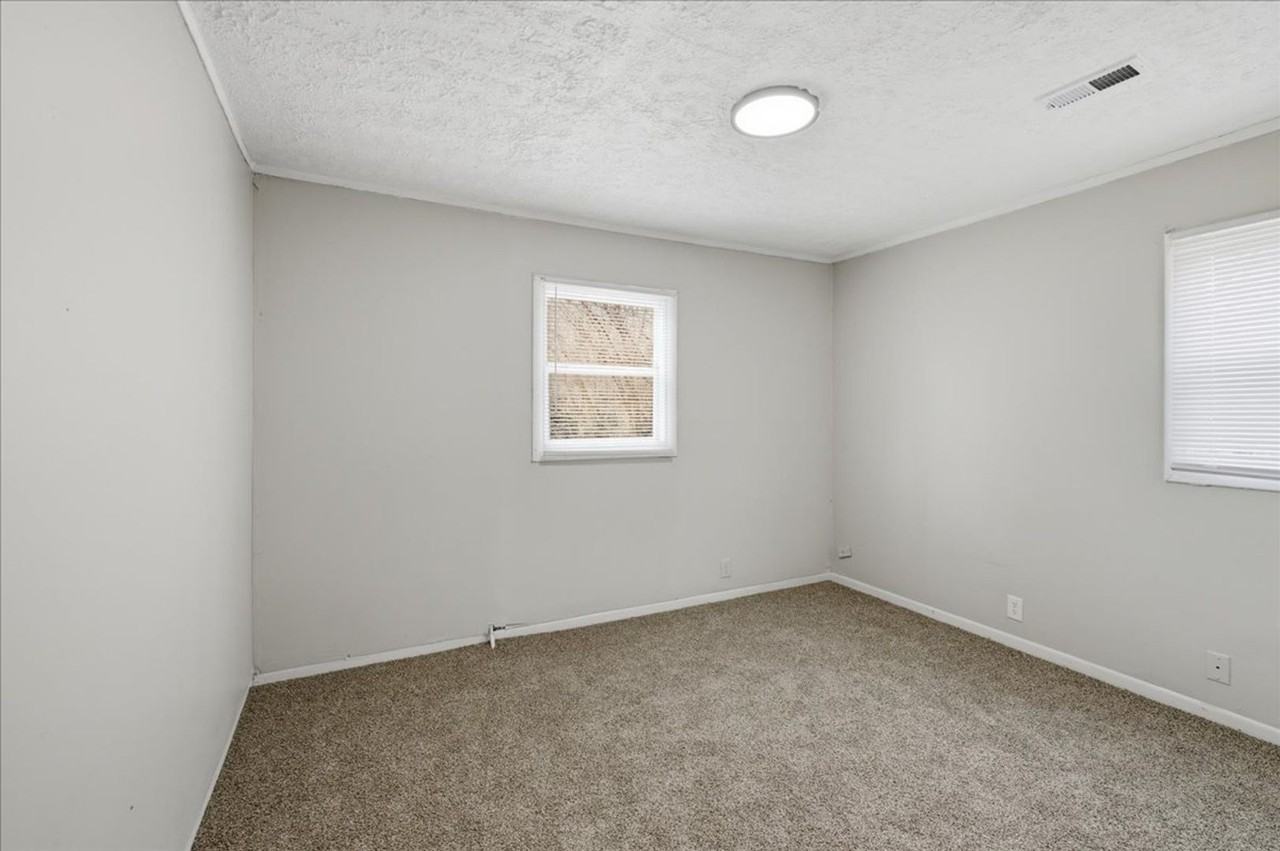 3105 Adams St - Photo 7 of 11