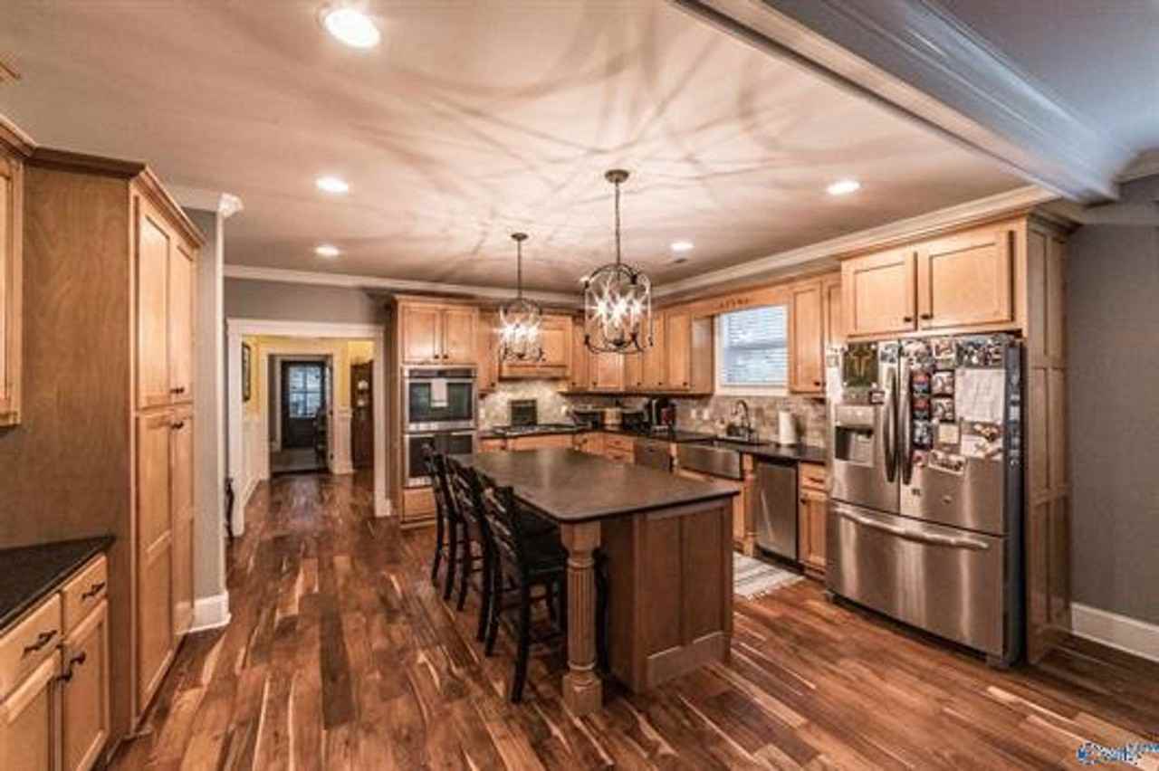 1716 Wellman Ave Ne - Photo 4 of 23