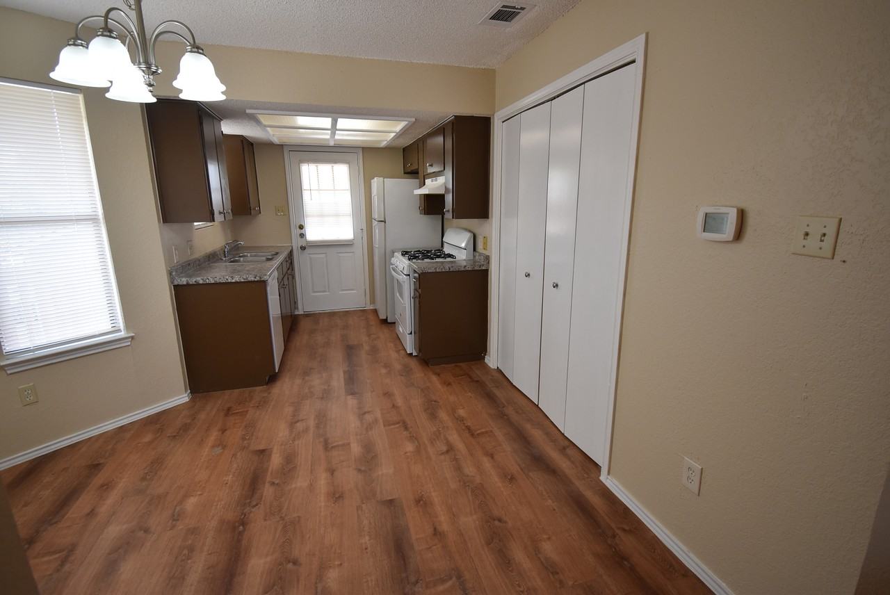 1800 Rawhide Loop #1806 - Photo 5 of 23