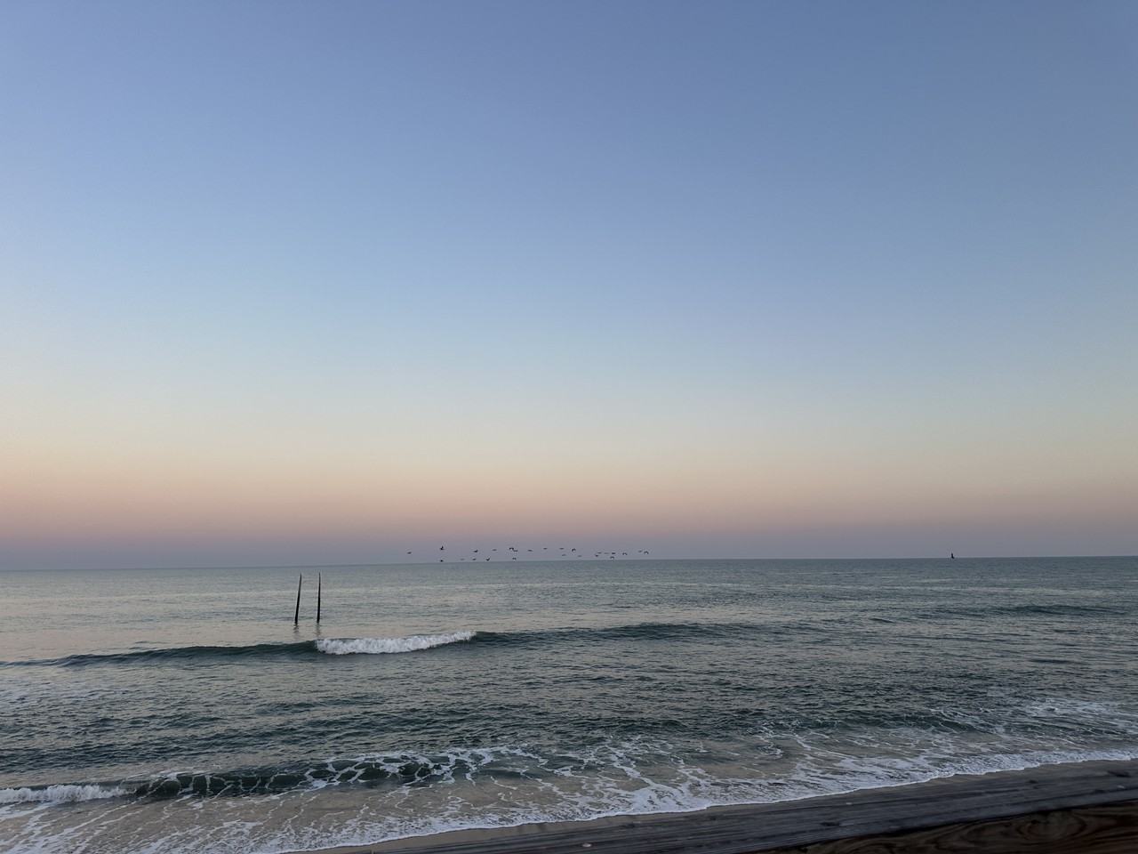 1403 Lake Park Blvd S - Photo 3 of 25