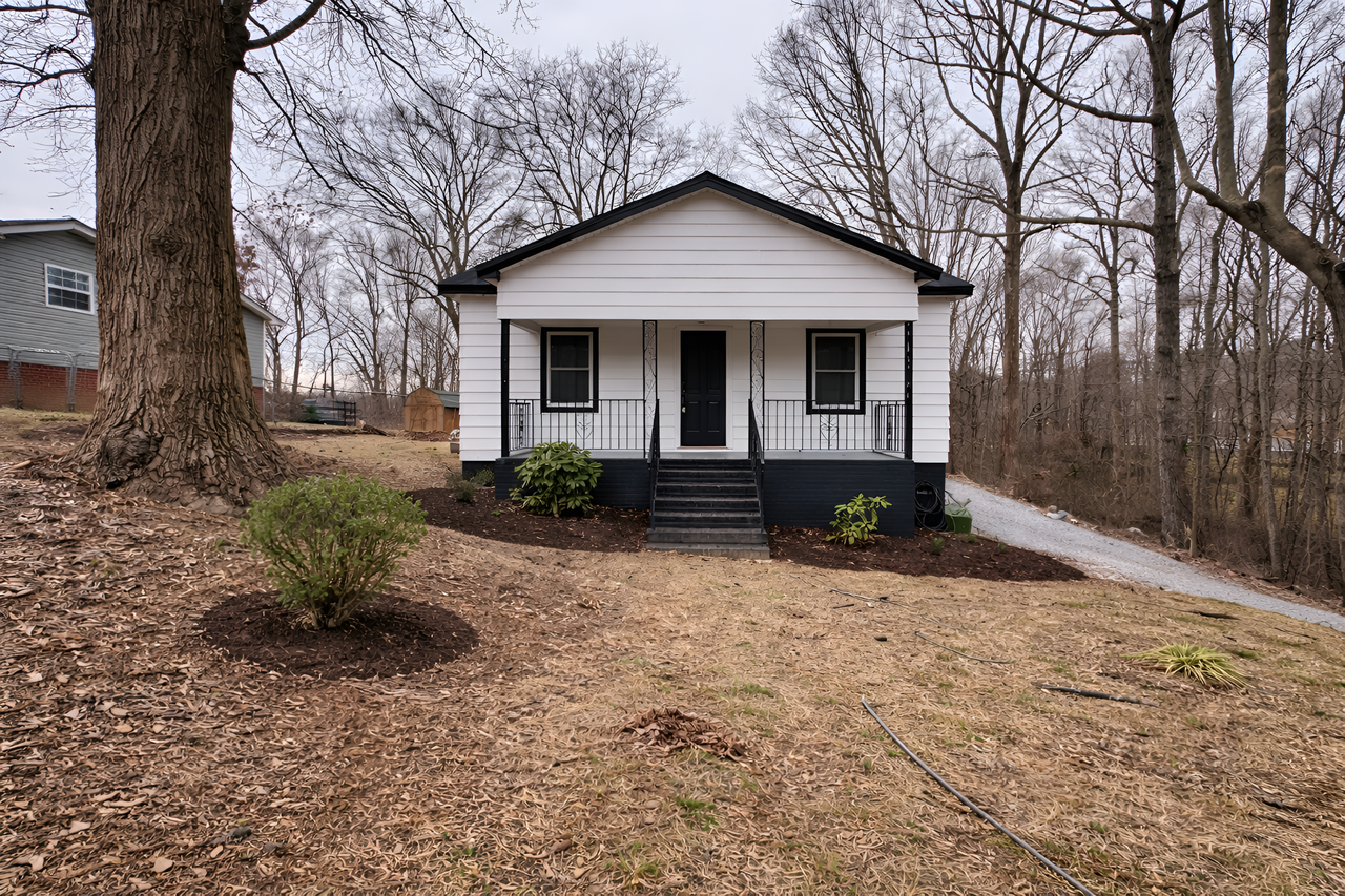 905 Gantt St - Photo 2 of 18