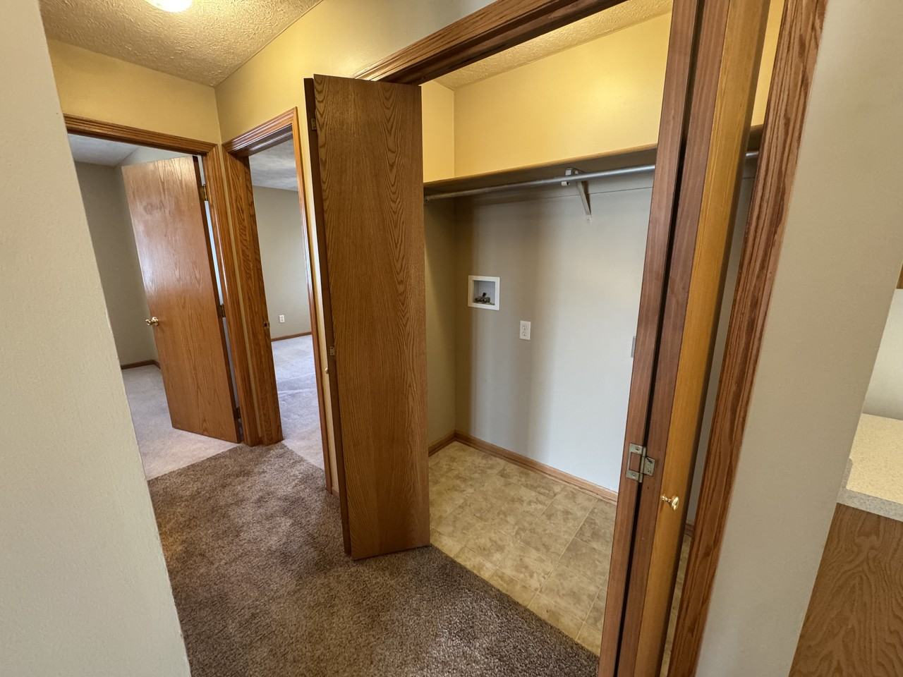 1534 Ohio St - Photo 6 of 17