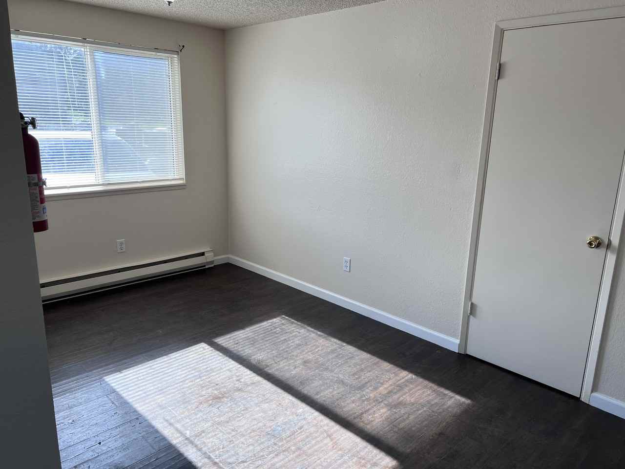 1408 W 14th Ave #B - Photo 7 of 14