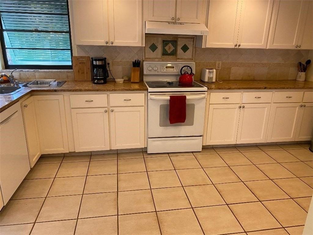 837 Seminole Ln - Photo 5 of 8