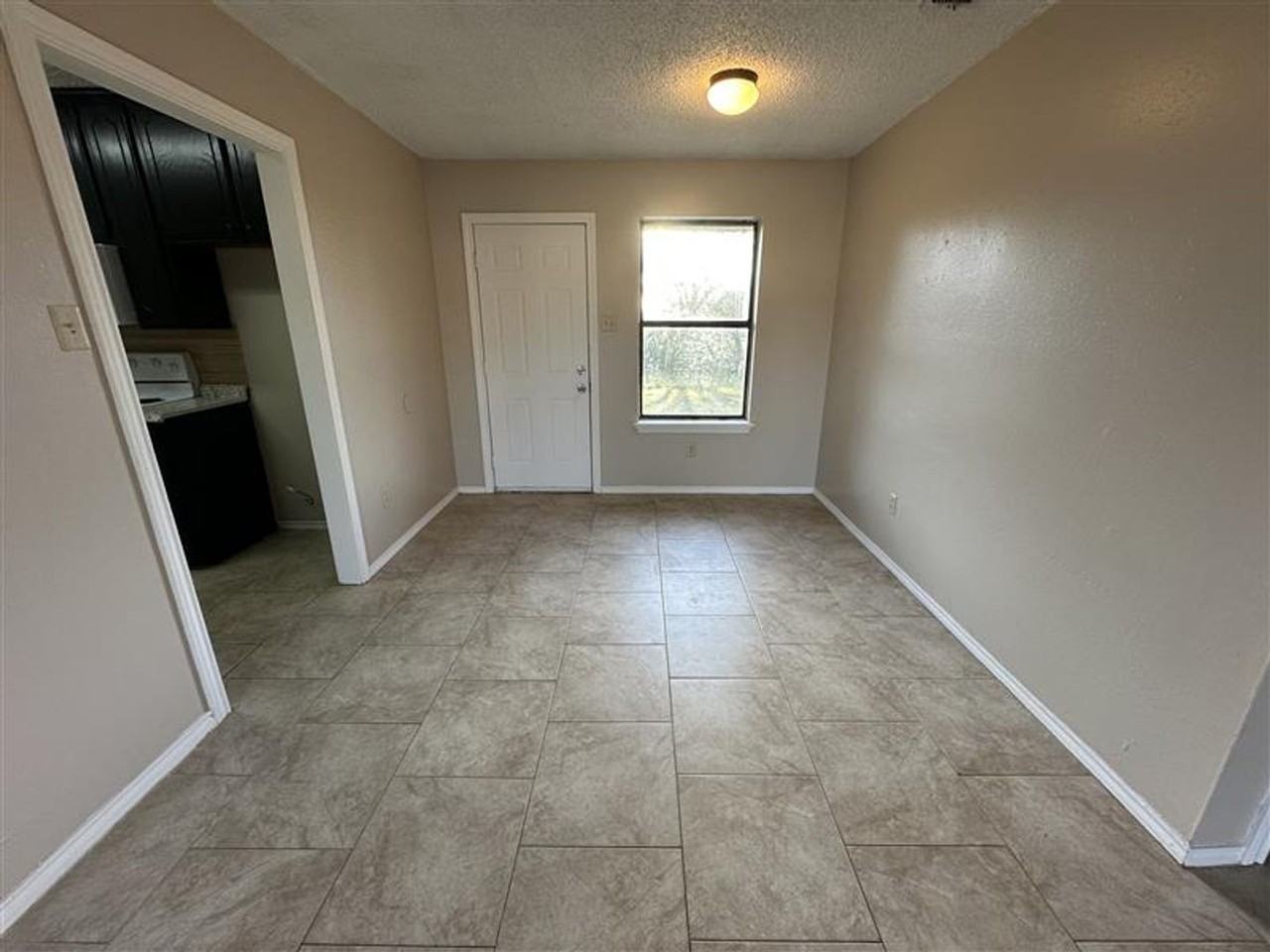 12747 Candleridge Dr - Photo 3 of 19