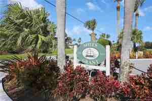featured image of 5323 Se Miles Grant Rd #206
