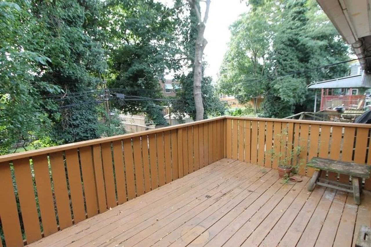 254 E Meehan Ave - Photo 4 of 21