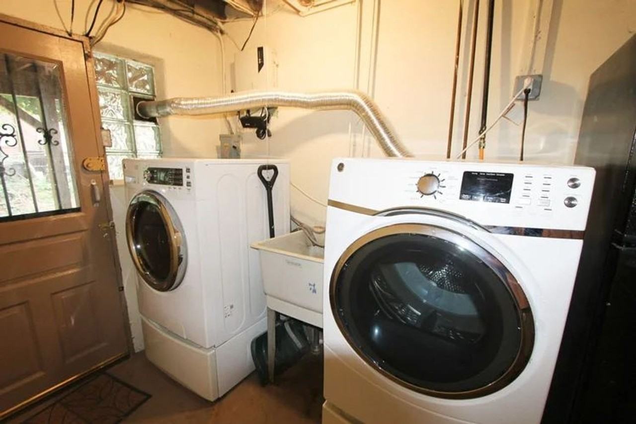 254 E Meehan Ave - Photo 7 of 21